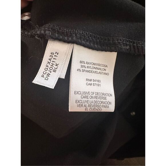 DKNY Black Straight Leg Stretch Jeans Size Medium NWOT - Picture 5 of 5